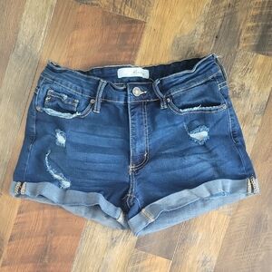 KanCan Distressed Denim Shorts size 6